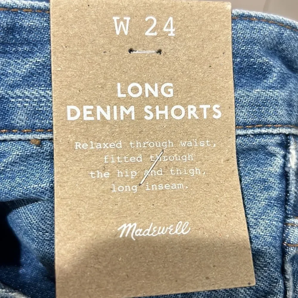 Madewell Long Denim Shorts in Pedersen Wash size 24 NWT